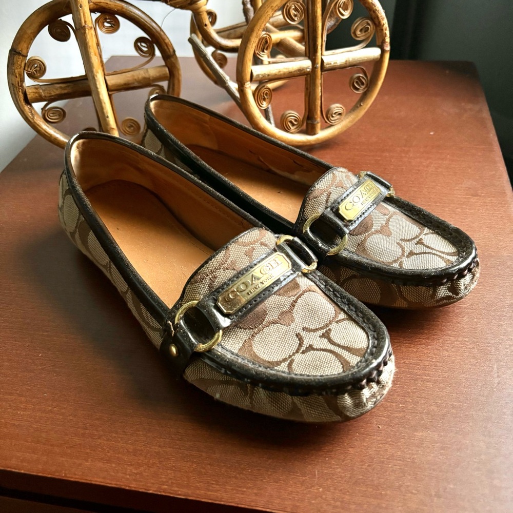 Authentic Coach signature C loafers size 6.5